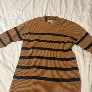 Abercrombie & Fitch Ribbed Tan Sweater